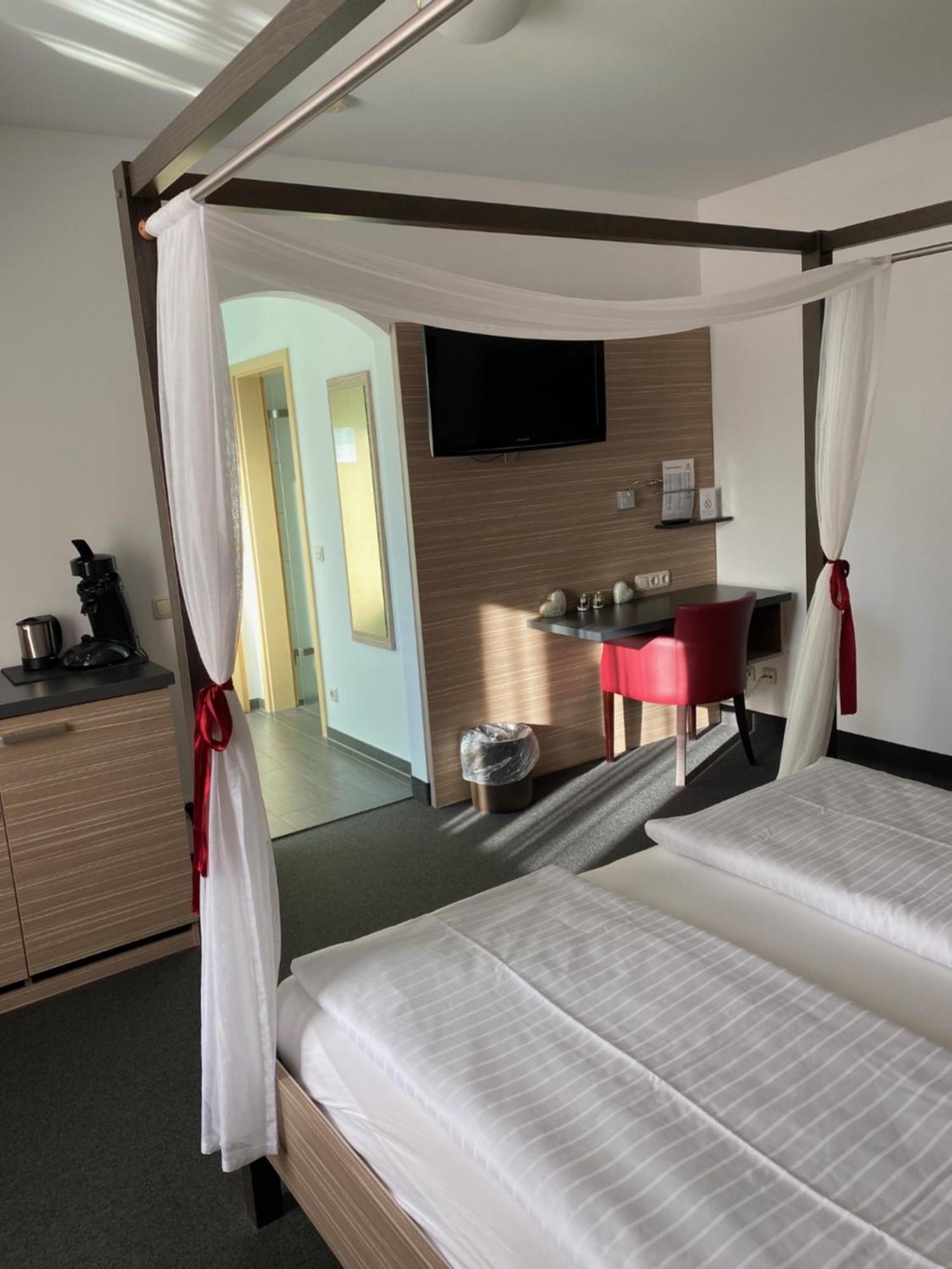 Hotel Sonnenhof Pleinfeld Zewnętrze zdjęcie